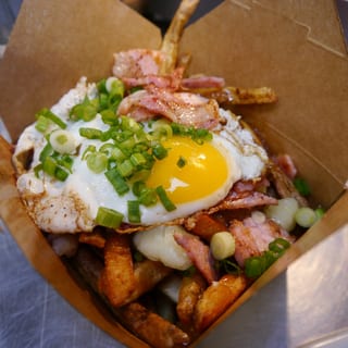 Breakfast Poutine